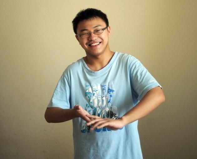 他是重庆高考状元,对高考分数不太满意|李智|高考|分数_新浪新闻