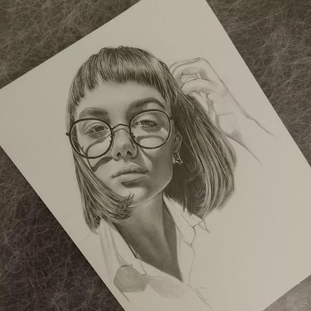 有颜色的素描,画的真美!__财经头条