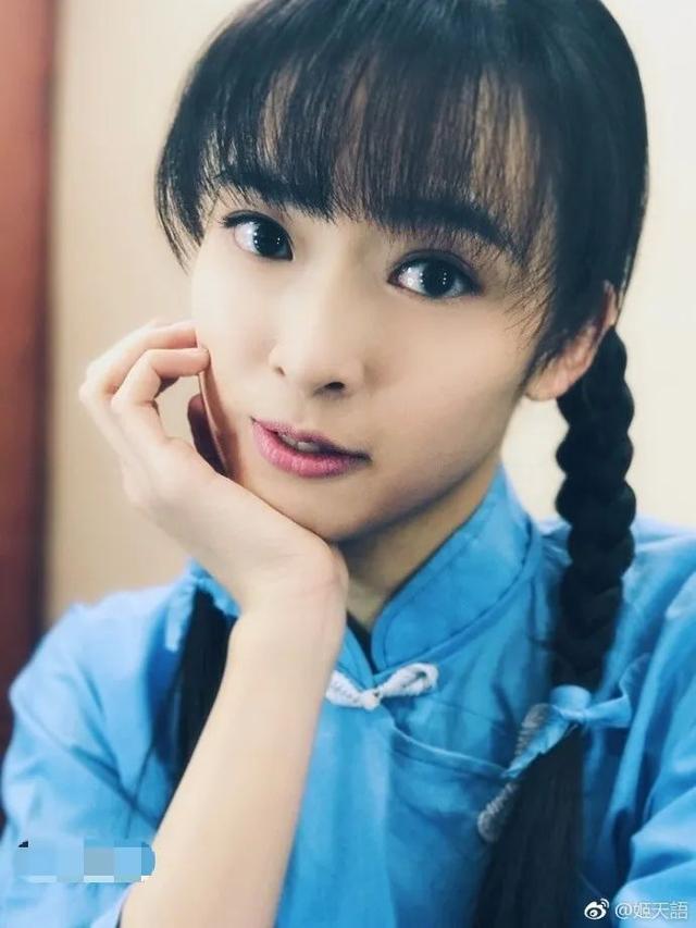 相声界的三位女演员:郭德纲徒弟颜值最高,贾玲能力强遗憾转行