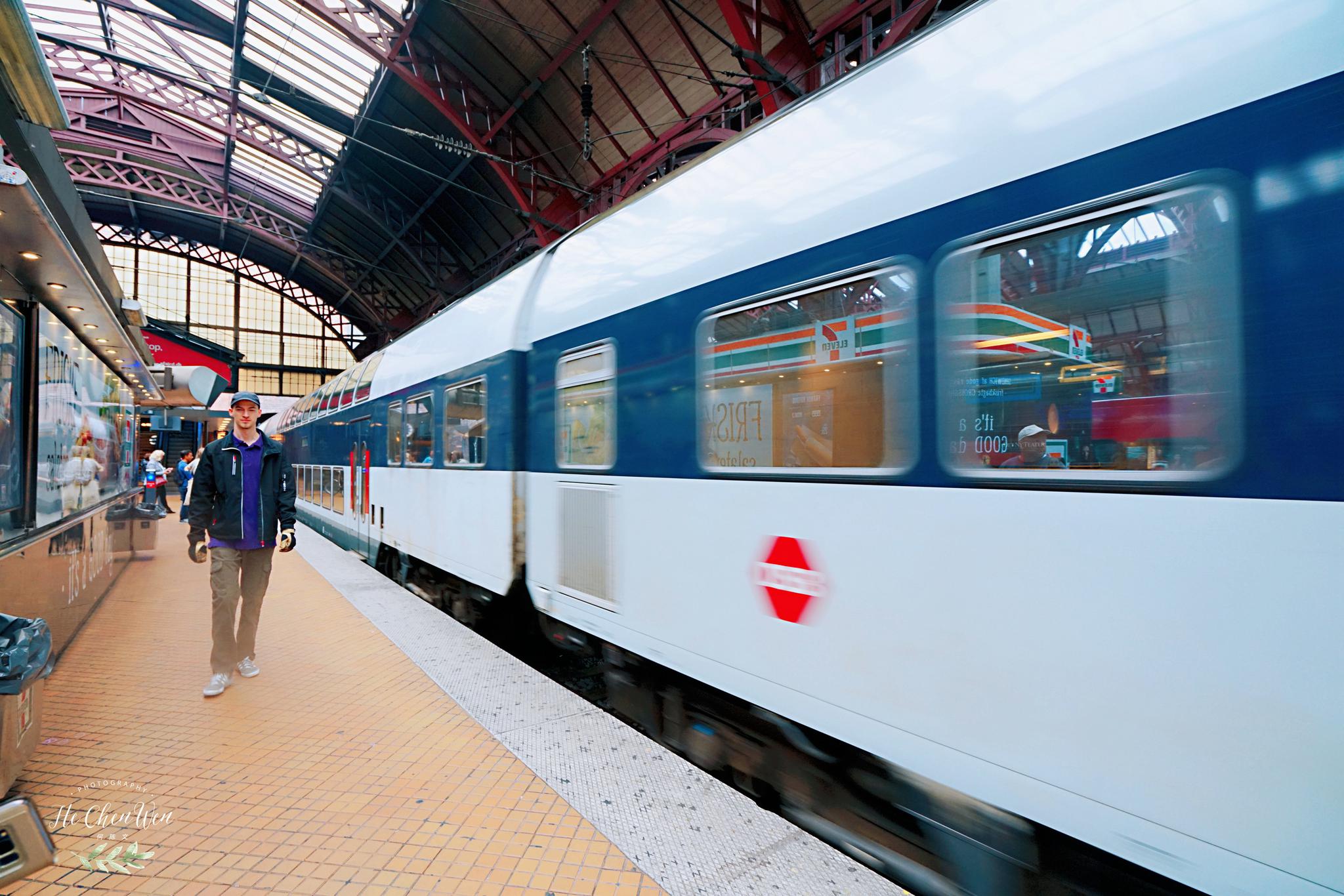 哥本哈根最古老的车站,充满哥哈的烟火气息,游客络绎不绝