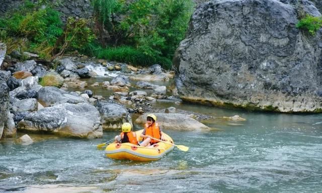 「创建天府旅游名县」广元朝天雪溪洞峡谷漂流激情开漂!