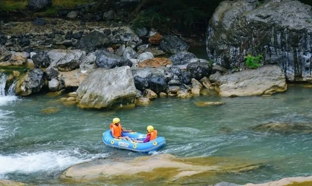 「创建天府旅游名县」广元朝天雪溪洞峡谷漂流激情开漂!
