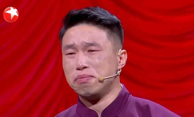 德云社神仙落泪名场面:张云雷,岳云鹏,孟鹤堂,烧饼,瞬间心痛