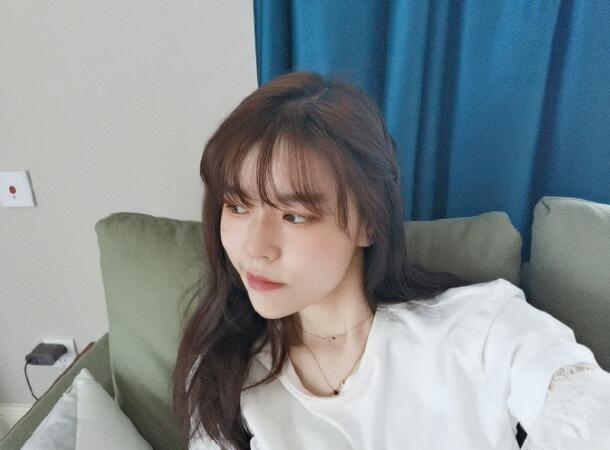 沫子为好身材拼了,一星期减肥8斤,不该瘦的地方保持原样