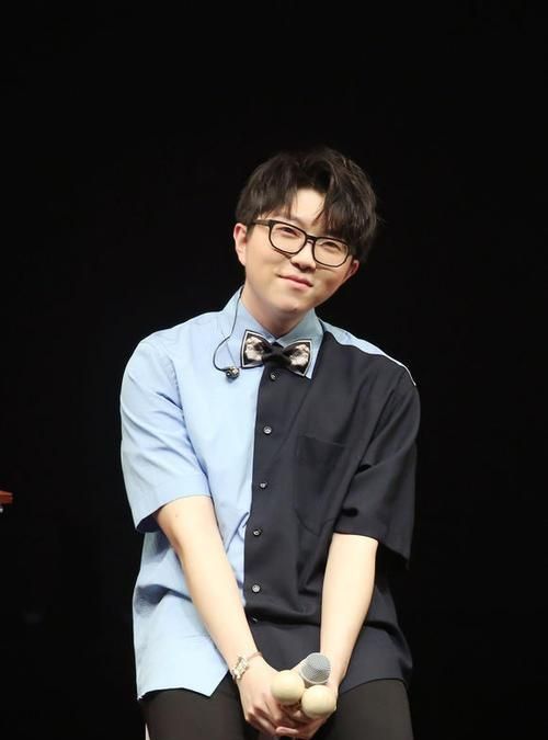 曾经爆火的毛不易,如今综艺都没人缘,为何他如此落寞?