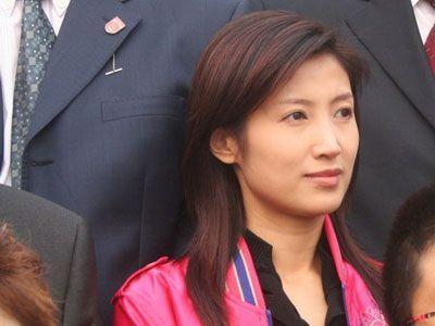 她是北京卫视一姐曾曝和郭德纲绯闻二婚嫁央视名嘴成人生赢家