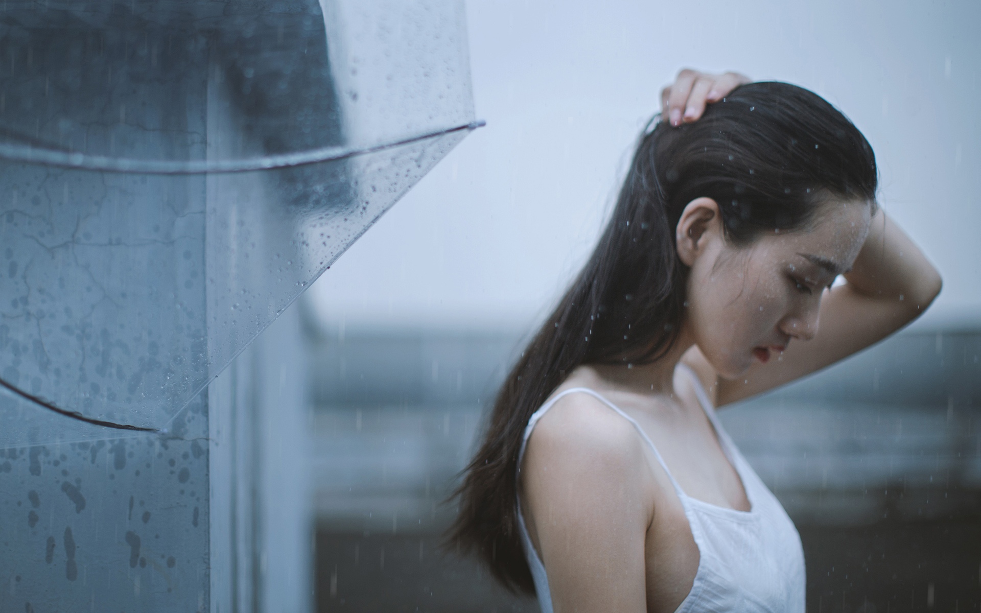 最近感情运势不顺容易因一时的犹豫而错失爱情的三大星座