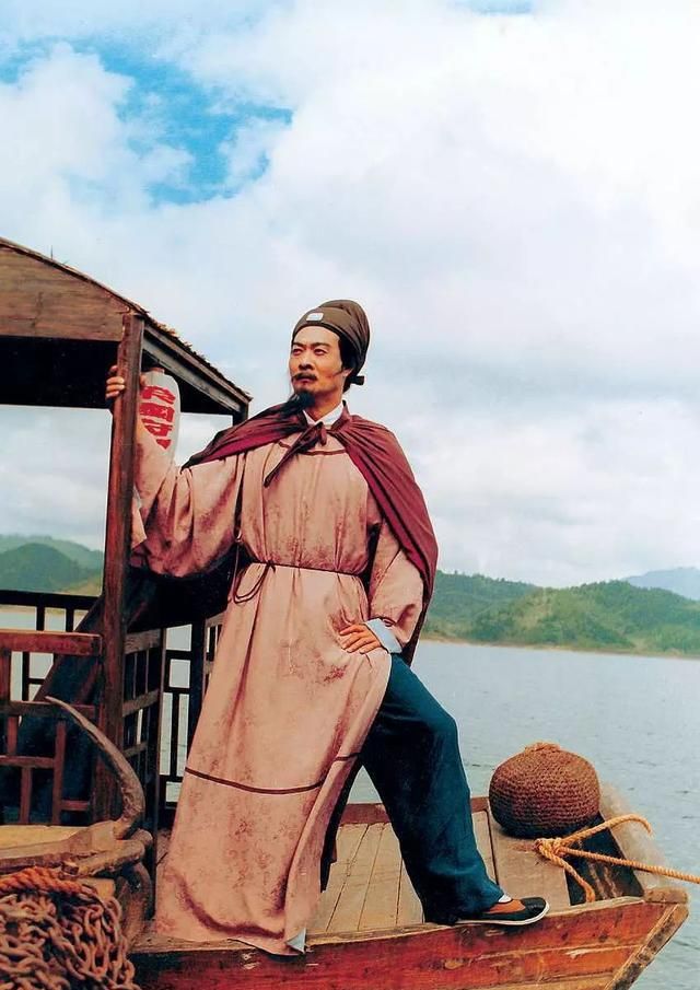 红楼梦中最会伪装的卧底,满腔抱负却蛰伏半生,结局令人惋惜|贾雨村