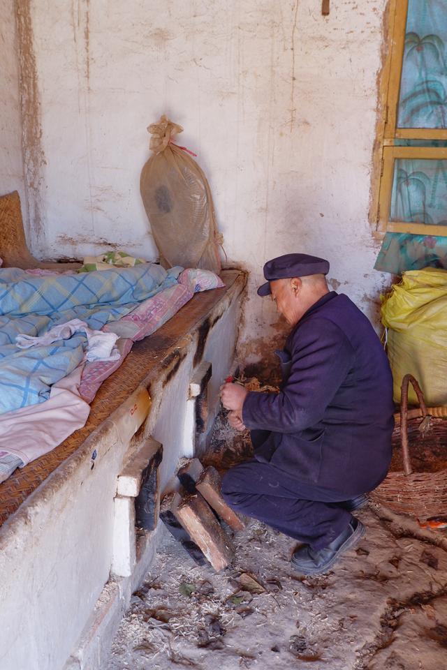 陕西隐逸村落藏在地下4000多千年,挖坑把房子建在地下,冬暖夏凉