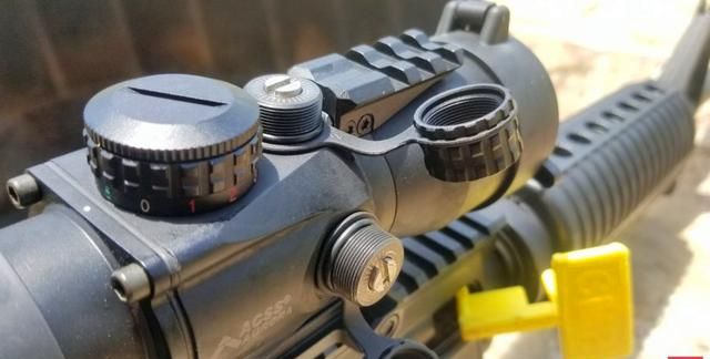 3000小时电池寿命,中国制造!怪不得老外说这个5倍镜性价比真高