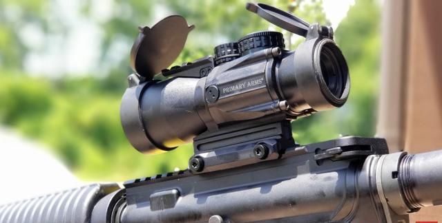 3000小时电池寿命,中国制造!怪不得老外说这个5倍镜性价比真高