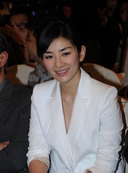 前夫被判5400多天黄奕终于高枕无忧了