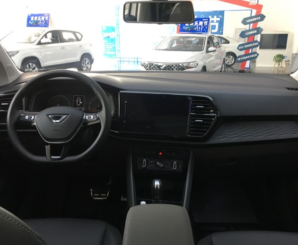 换标版大众探岳做工无瑕疵中保研硬货顶配不足14万开走