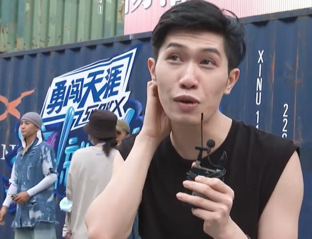 集合完毕,冠军将在他的队伍里诞生|这就是街舞|小宝|战队_新浪新闻