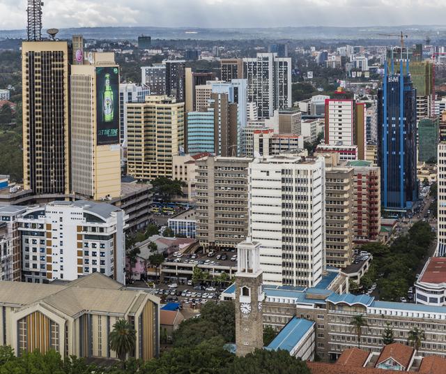 肯尼亚大力打造内罗毕,形成了以首都为中心,来带动周边发展的模式.