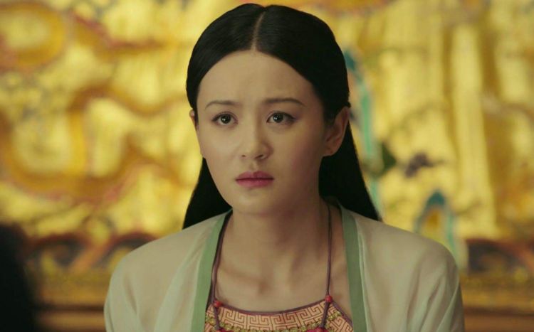 她是康熙的童养媳,被康熙日夜宠爱生下6子,唯有一人公主善终|荣妃