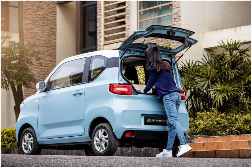 五菱宏光MINI EV将于7月24日上市 预售2.98-3.88万元