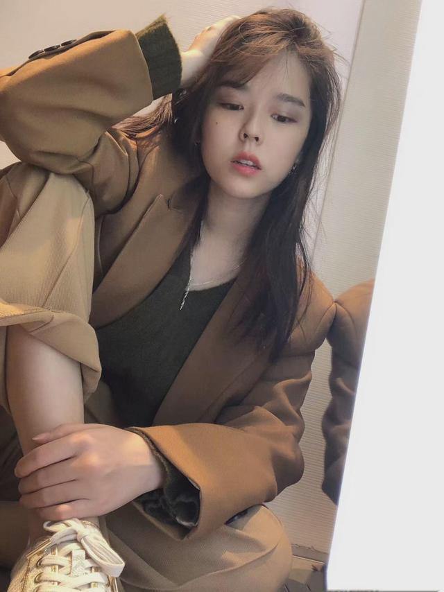 沫子晒八年前男友视角照片看到当年的沫子和现在差距有点大