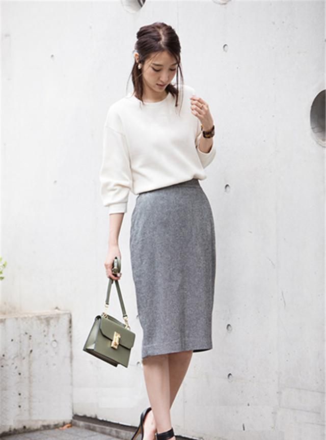 夏季通勤装,如何穿得优雅,日系风让你美得自信又清爽