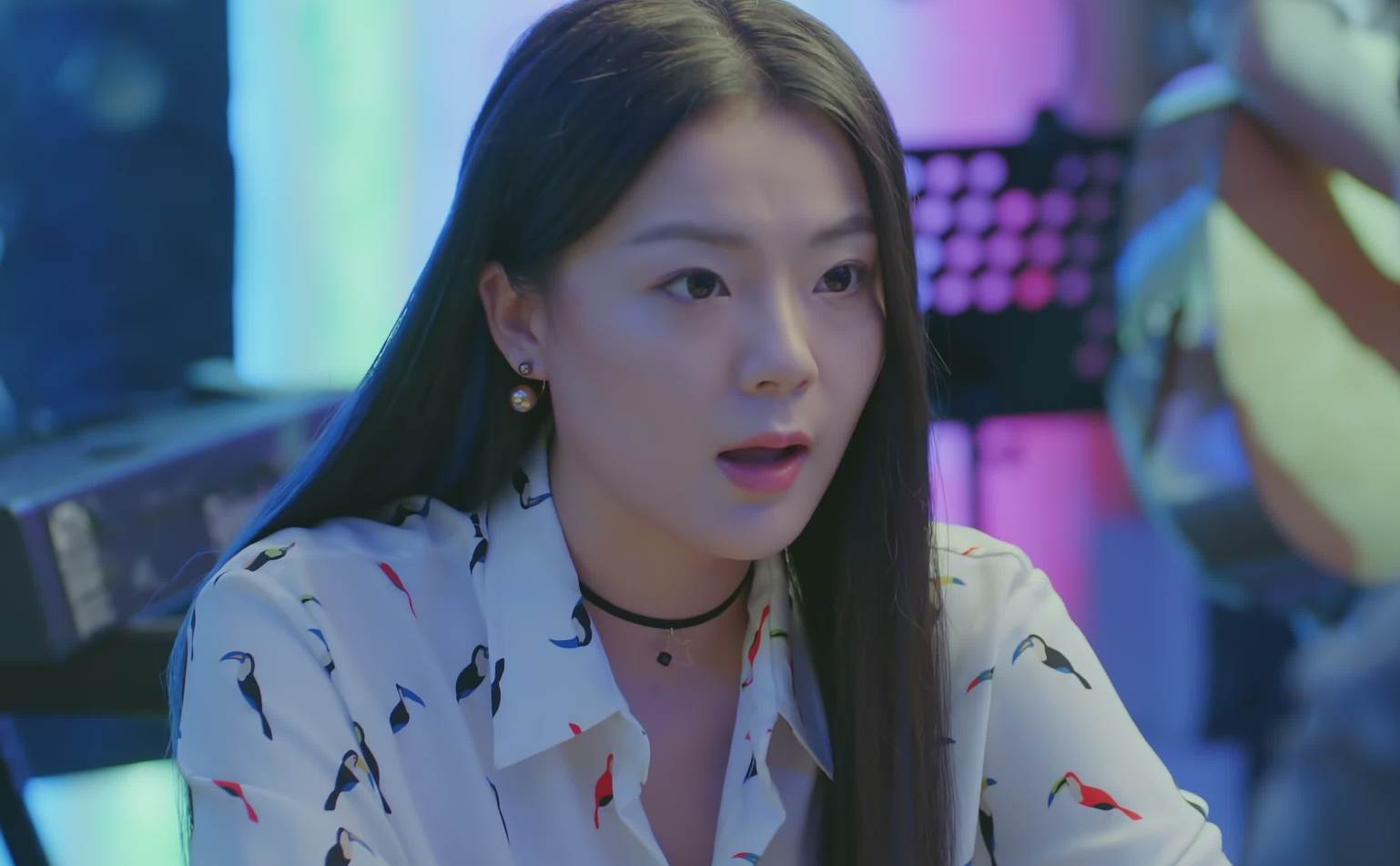 《爱我就别想太多》熊伟和谭林处境相同,为何前者更受支持?