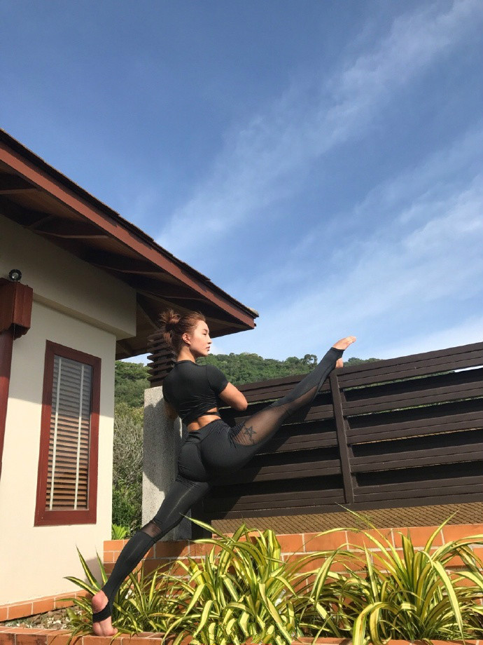 来自上海的健身达人宋昱欣因为热爱而坚持塑造好身材不是问题