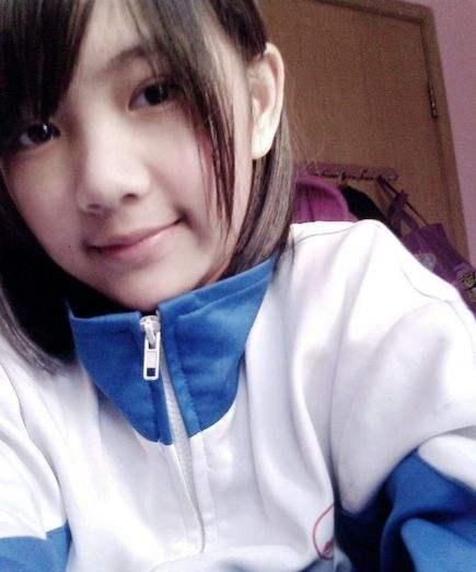 漂亮初中未毕业女生大胆放言:哪怕我不读书了,一样嫁得好