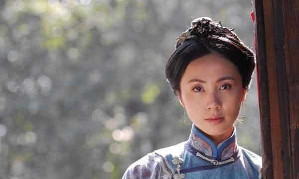 曾经胡歌给她做配,现在却只能在家相夫教子,孙莉都经历了什么