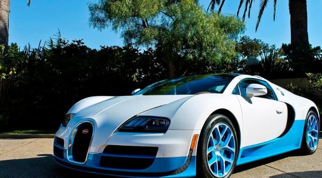 农村小哥铁皮手工打造布加迪!网友:众泰皮尺部包吃包住,来不?