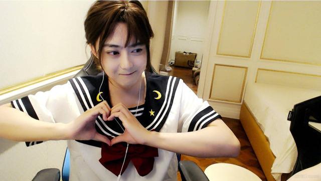 burning徐志雷女装出神入化演绎dota2最美敌法师