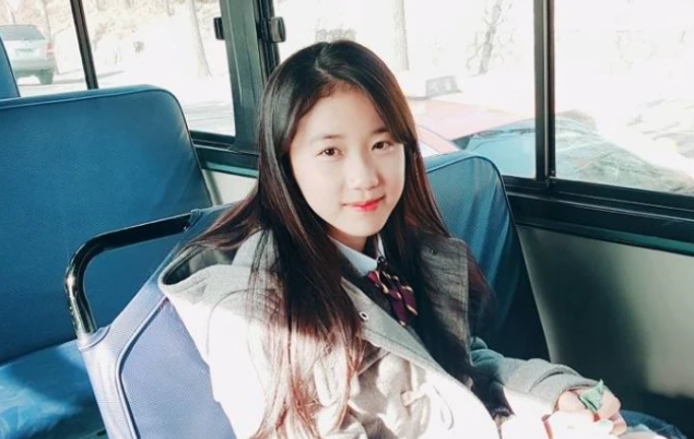 素媛长大了釜山行2宣传照流出14岁的她大长腿吸睛