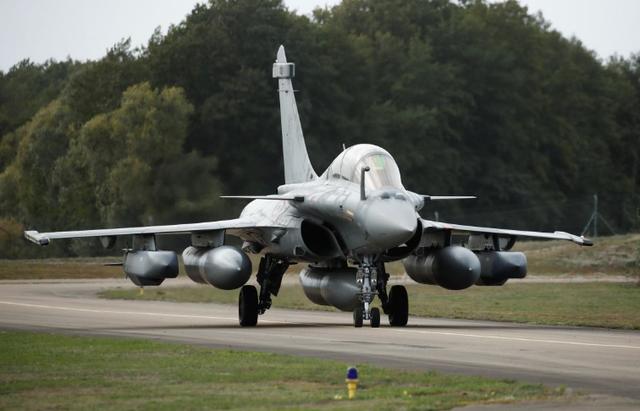 张召忠又做出预言,难怪印度至今不开战