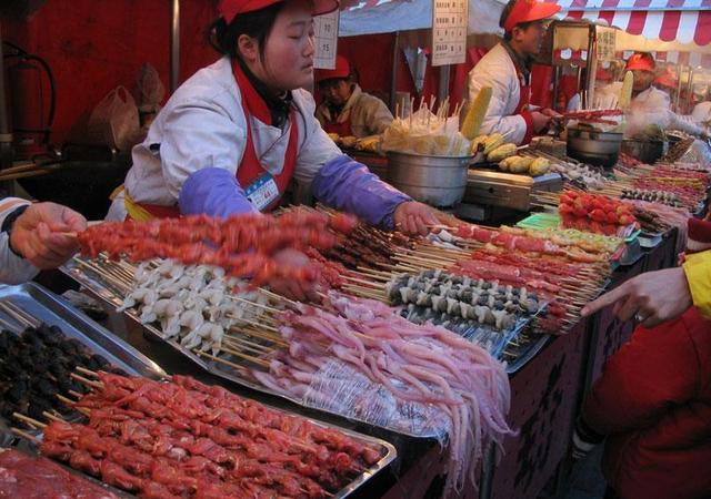 北京最神秘的夜市,凌晨2点开张天亮消失,堪称"鬼市"|鬼市|地摊|夜市