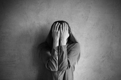 撕掉她的衣服游戏有什么特色 8岁男孩喜欢玩该怎么办