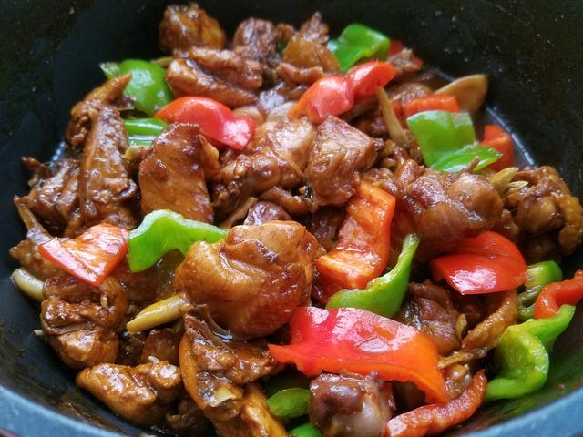 「红烧鸡」的做法 配方,幼嫩鲜美好吃下饭!一个都不够吃