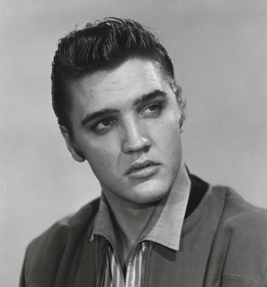 猫王心脏衰竭而亡女儿遭遇四段婚姻孙子自杀身亡原因何在