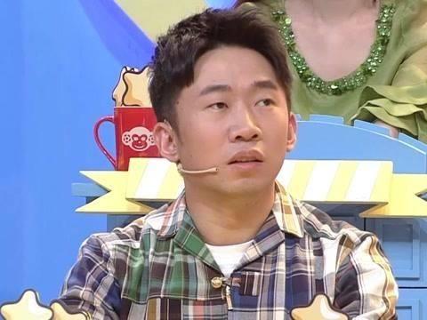 如今活跃各大综艺的杨迪曾因长得丑不让上台领奖还好娜姐相助
