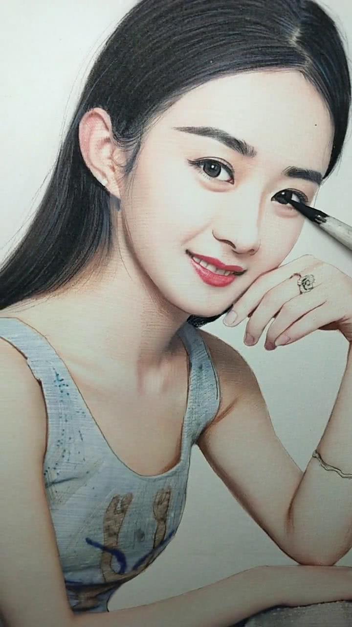 美术生手绘赵丽颖,每一张剧照都美到"心醉",网友:颖火虫集合