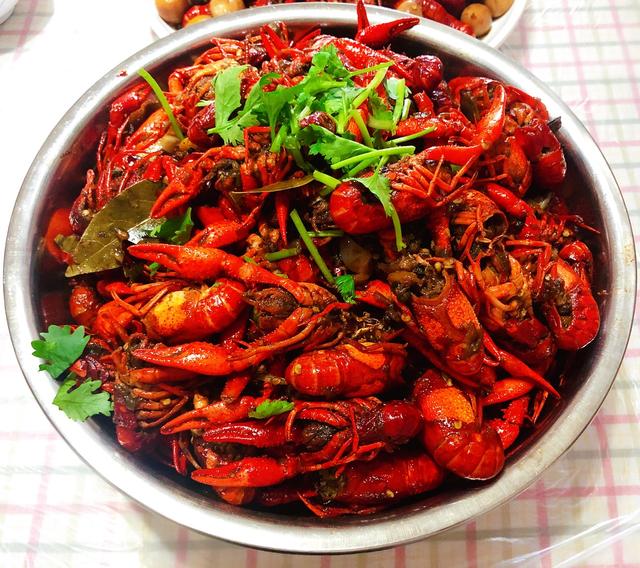 家庭版「麻辣小龙虾」的做法 配方,香辣超级美味,夏天美食