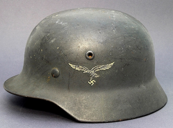 日耳曼士兵的标准件,德式钢盔的发展历程|钢盔|头盔|耳轴_新浪新闻