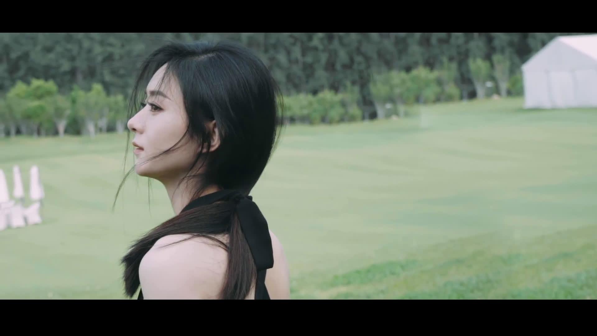 微风中有一丝甜甜的味道袭来