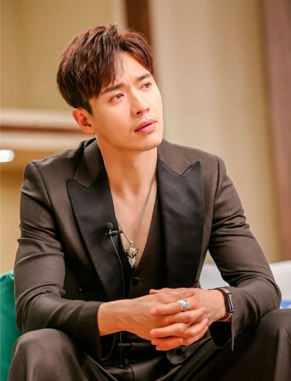 董璇被传新恋情后状态大好,前夫高云翔情况不妙,为自己加油打气