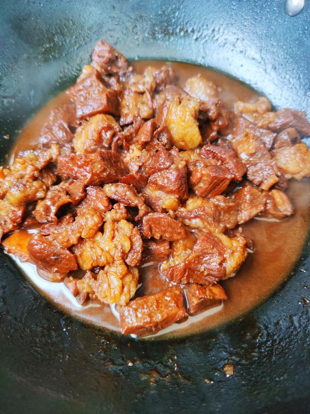 私房铁锅炖牛肉的做法配方软烂入味口感很赞不腥不柴