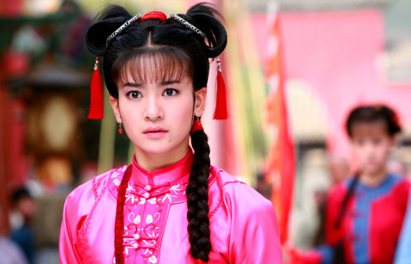 新《还珠格格》9年之后,主演人气平平,女三号却已成为一线演员