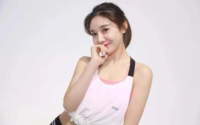 比如小溢,比如美娜,比如小楠,比如小七,比如佳依,比如吴迪,比如雪儿