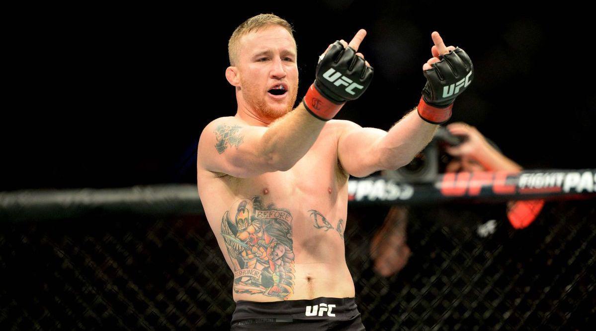 就是他KO了夜魔！UFC“平头哥”盖奇集锦，谁也不服就是拼！_新浪新闻