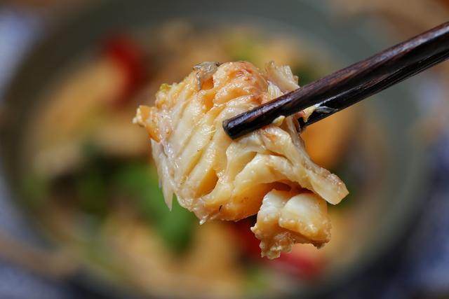 马上就要考试了,常给孩子吃这鱼,口感鲜美全是蒜瓣肉,营养十足
