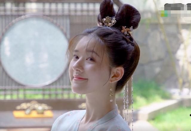 《长歌行》赵露思扮演李乐嫣,细看拍摄花絮,这造型也甜美了吧