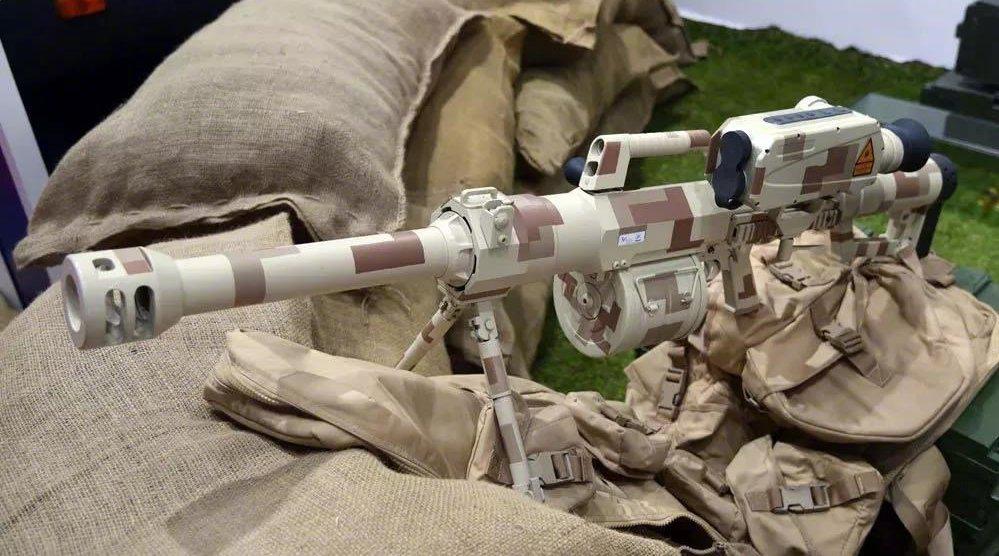 对狙吗中国打造单兵手持狙击炮精准狙击可一炮打67