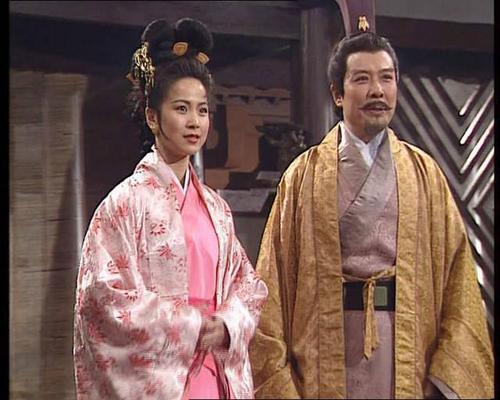 孙尚香嫁给刘备,为何3年没有子嗣?法正直言:她比曹操还可怕!