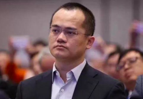 范志毅黄健翔都闭嘴吧，上海媒体炮轰中国足球：水平差还不让说？休闲区蓝鸢梦想 - Www.slyday.coM